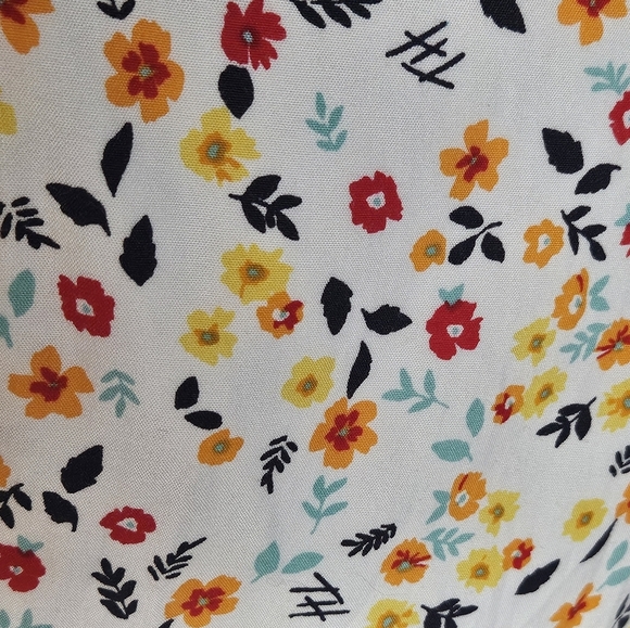 0002 Tommy Hilfiger TH Floral Spaghetti Strap Tie Back Sundress White Size 2 - Picture 5 of 14